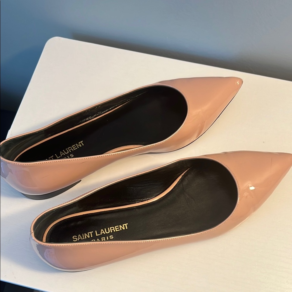 Saint Laurent Women's Nude Patent Leather Flats